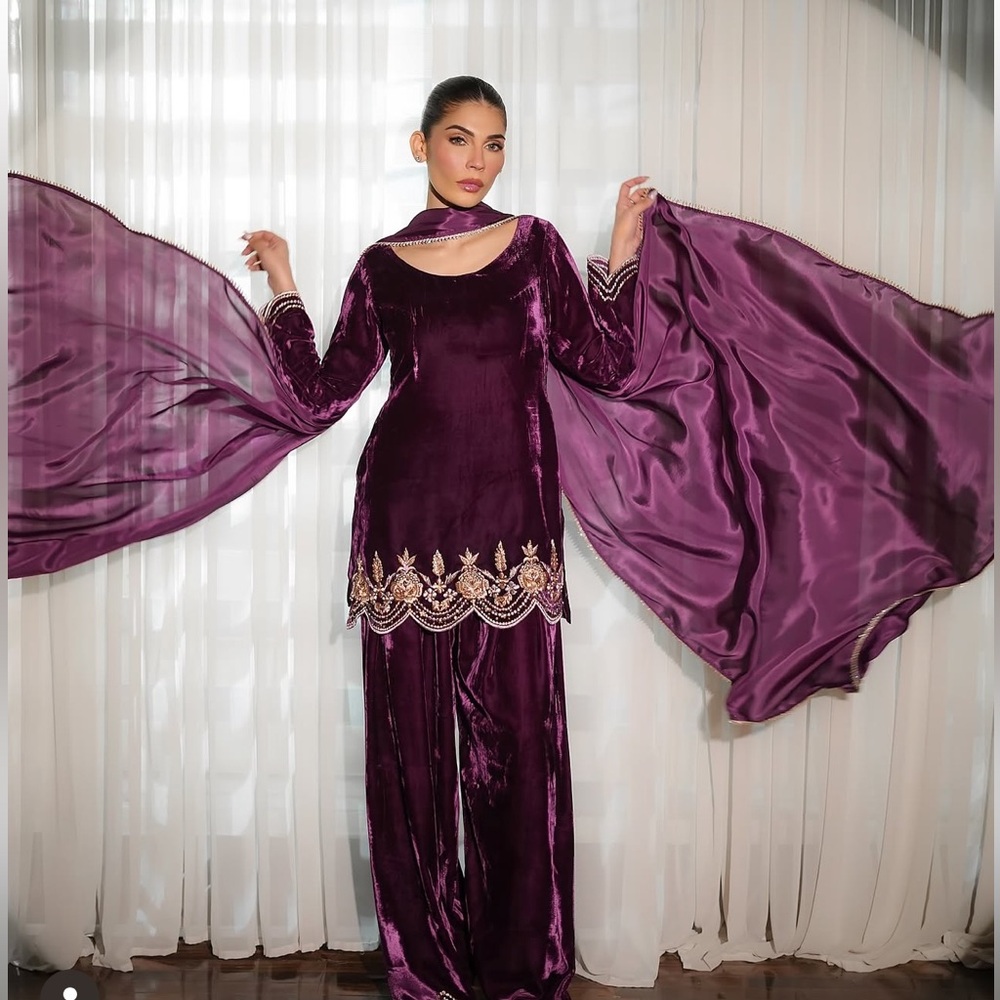 Pakistani Indian Elegant Purple Velvet Outfit with Embellished Details